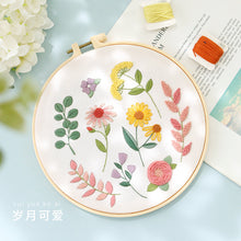 Cargar imagen en el visor de la galería, Pastel Floral Design Hand Embroidery DIY Kit 20cm