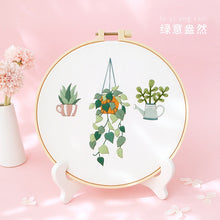 Cargar imagen en el visor de la galería, Pastel Floral Design Hand Embroidery DIY Kit 20cm