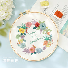 Cargar imagen en el visor de la galería, Pastel Floral Design Hand Embroidery DIY Kit 20cm