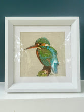 Charger l'image dans la galerie, Original Thread Painting - The Kingfisher - Embroidery Framed