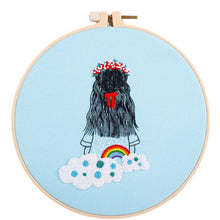 Load image into Gallery viewer, Beginners Girl Drawing Hand Embroidery DIY Kit 20cm