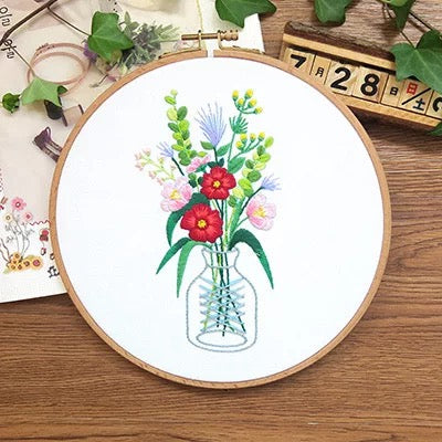 Complete Kit, FLOWER VASE: Embroidery for Beginners, Materials and