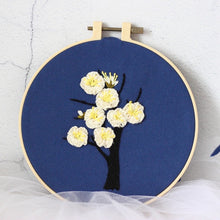 Load image into Gallery viewer, Beginners 3D Flowers Hand Embroidery DIY Kit 15cm