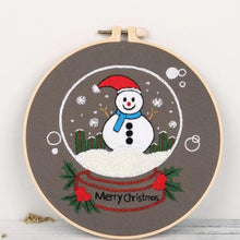 Load image into Gallery viewer, Christmas Decoration Hand Embroidery Kit 7”