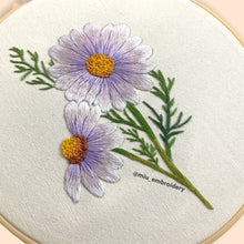 Load image into Gallery viewer, Purple Daisy PDF Embroidery Pattern + Video Tutorial