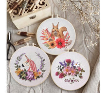 Load image into Gallery viewer, Cute Modern Floral Animal Hand Embroidery Kit 20cm