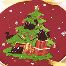 Cargar imagen en el visor de la galería, Merry Christmas Hand Embroidery DIY Kit 20cm
