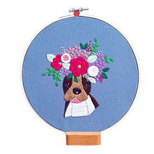 Charger l&#39;image dans la galerie, Beginners Dog with Flowers Hand Embroidery Kit 20cm
