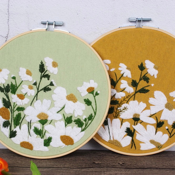 Beginners Daisy  Hand Embroidery DIY Kit 20cm