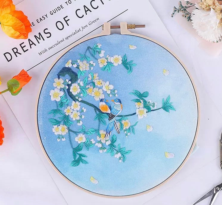 HD Print Birds & Flowers Hand Embroidery Full Kit 20cm