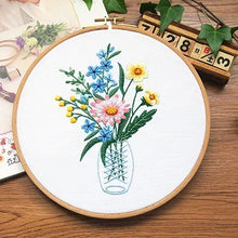 Charger l&#39;image dans la galerie, Flower in Vase Hand Embroidery Full Kit 20cm
