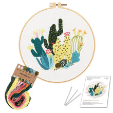 Charger l&#39;image dans la galerie, Peach Blossom &amp; 2 Cats Needle Painting Hand Embroidery Kit 8”
