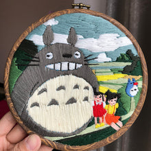 Load image into Gallery viewer, Totoro Morden Hand Embroidery Kit 15cm
